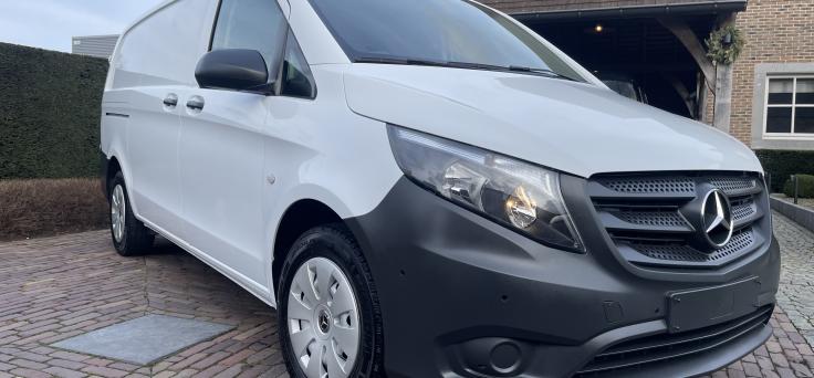 2dehands Mercedes  Vito 116CDI- A2-Airco-Bluetooth-cruise control-camera-gps-pdc v+a-trekhaak-bj2022