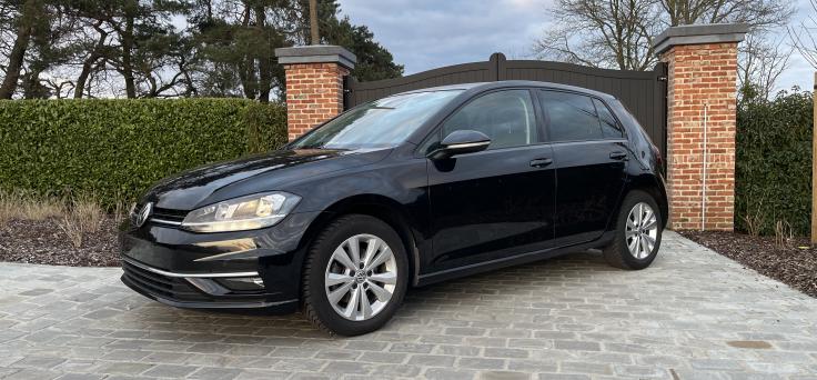 2dehands Volkswagen  Golf vII 1,6TDI-DSG-Auto airco-Bluetooth-Adaptive cruise controle-Camera-Led verlichting-GPS-pdc v+a-Audio installatie-Donker getinte ruiten
